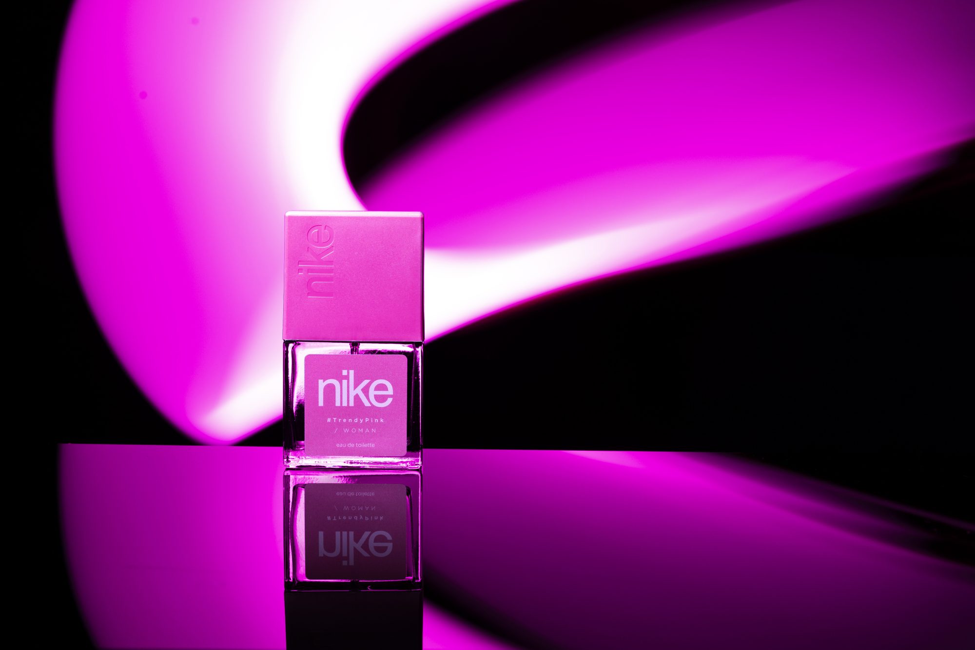 NIKE #TRENDYPINK WOMAN EDT + BODY MIST GIFT SET